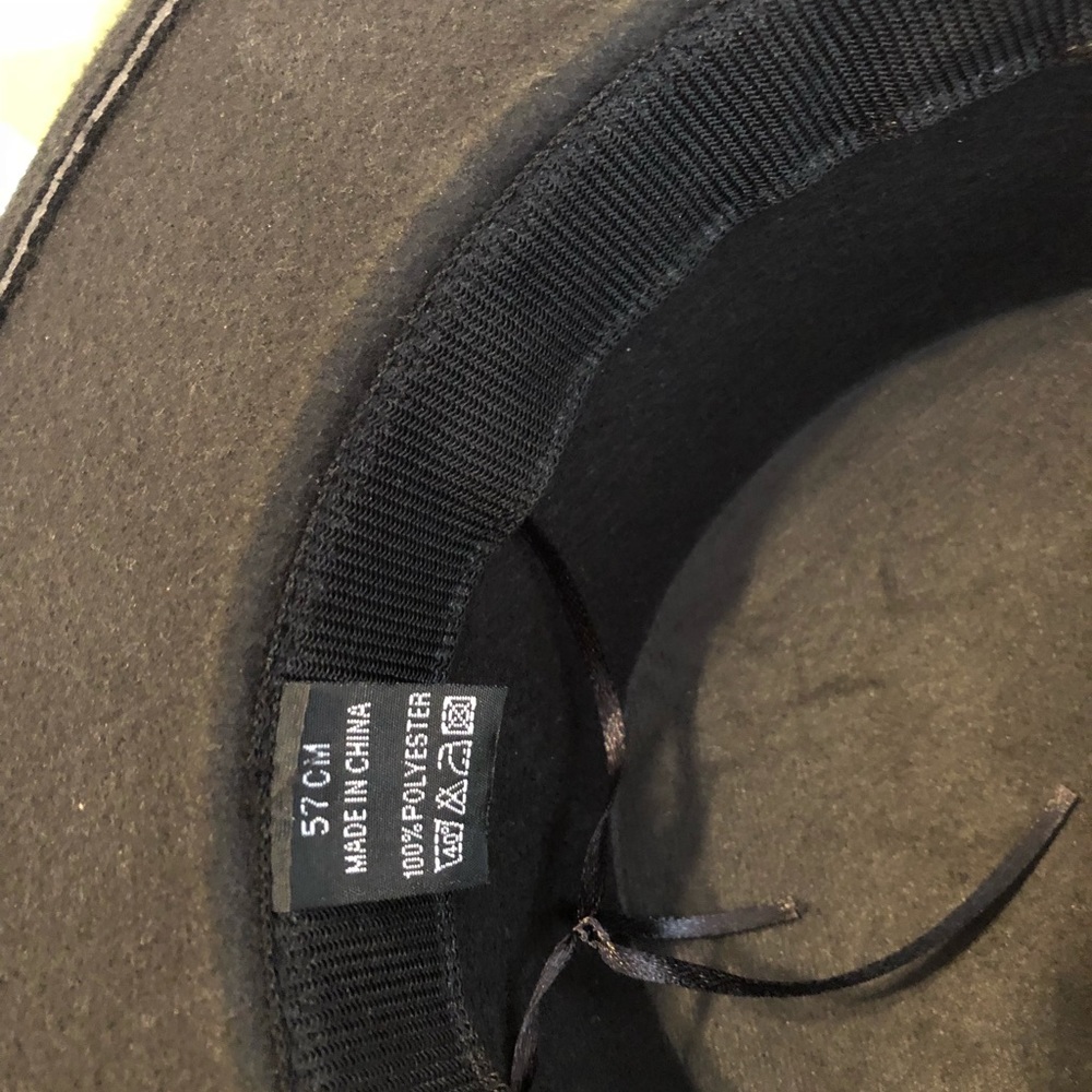 Black hat - Picture 4 of 6
